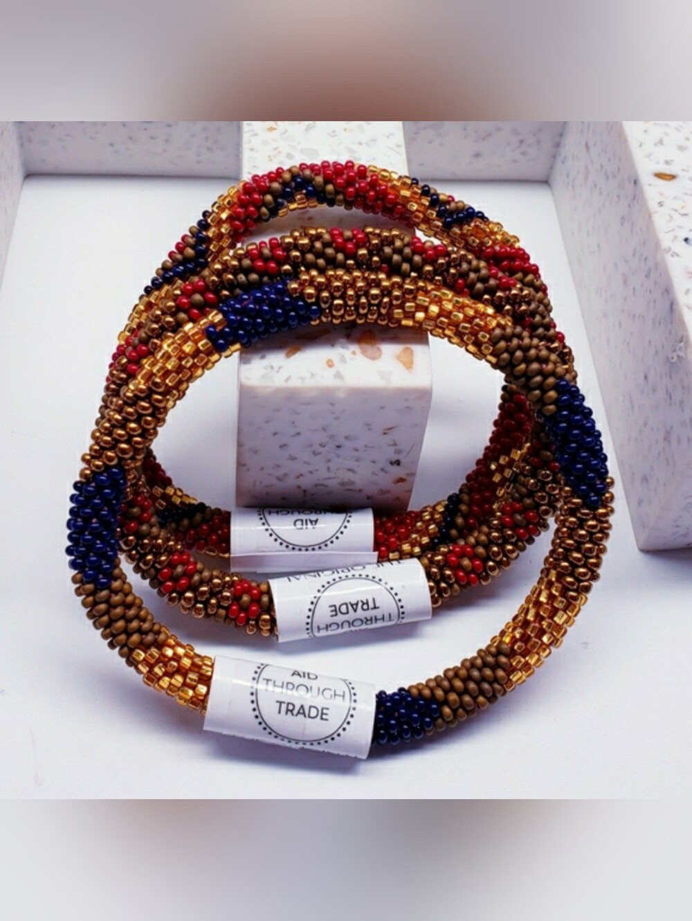 EARTHBERRY -Original Roll-On® Bracelets, 7" round, made in Nepal #1 (3 pcs)]